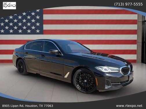 Black 2022 BMW 530 i