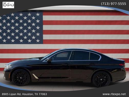 Black 2022 BMW 530 i