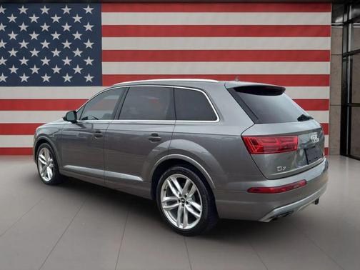 2017 Audi Q7 3.0T Prestige