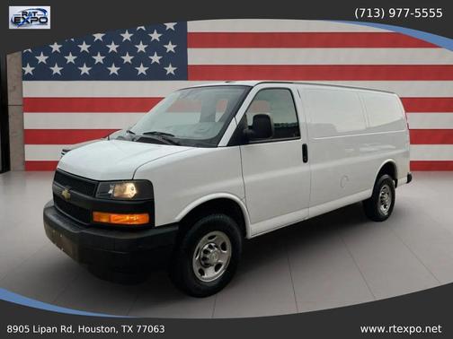 Summit White 2021 Chevrolet Express 2500 LT
