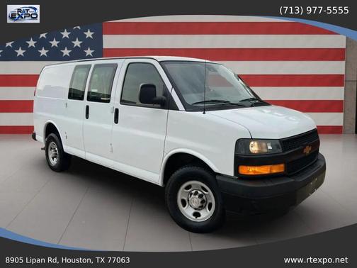 Summit White 2021 Chevrolet Express 2500 LT