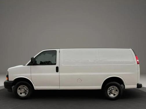 2021 Chevrolet Express 2500 RWD 2500 Regular Wheelbase WT