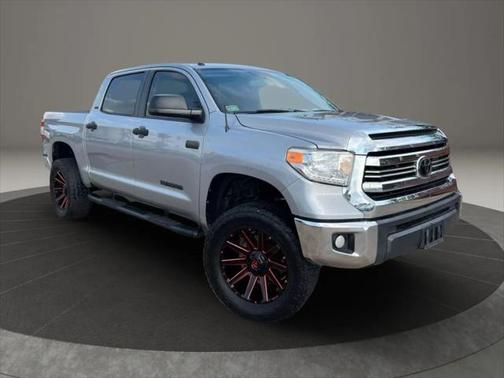 2017 Toyota Tundra SR5