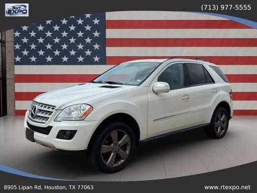 Arctic White 2009 Mercedes-Benz M-Class 4MATIC