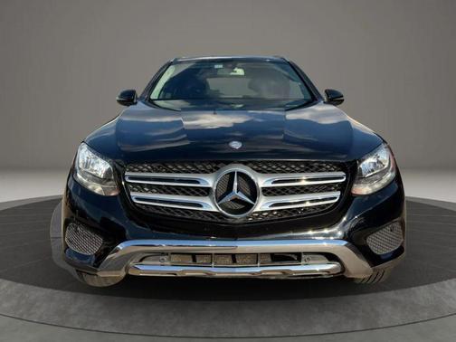 2016 Mercedes-Benz GLC 300 Base