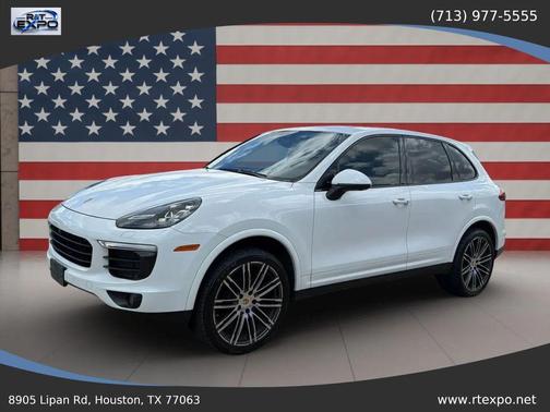 White 2017 Porsche Cayenne Platinum Edition