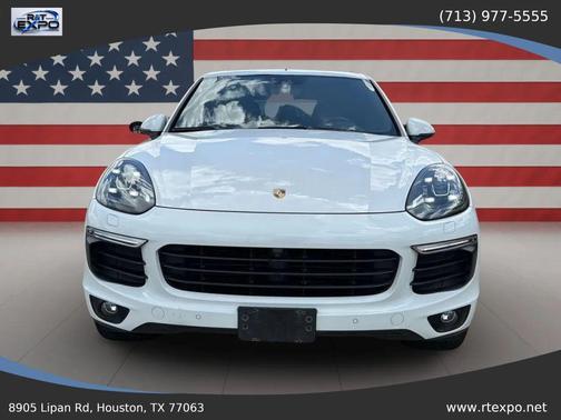 White 2017 Porsche Cayenne Platinum Edition
