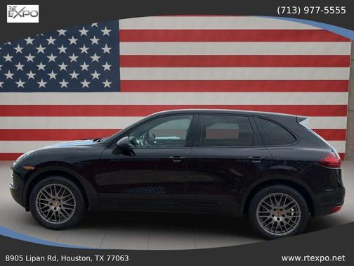 Jet Black Metallic 2014 Porsche Cayenne Platinum Edition