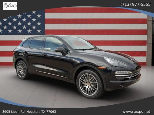 Jet Black Metallic 2014 Porsche Cayenne Platinum Edition