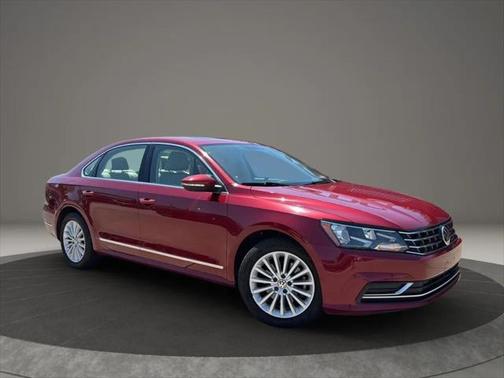 2016 Volkswagen Passat 1.8T SE