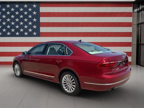 2016 Volkswagen Passat 1.8T SE