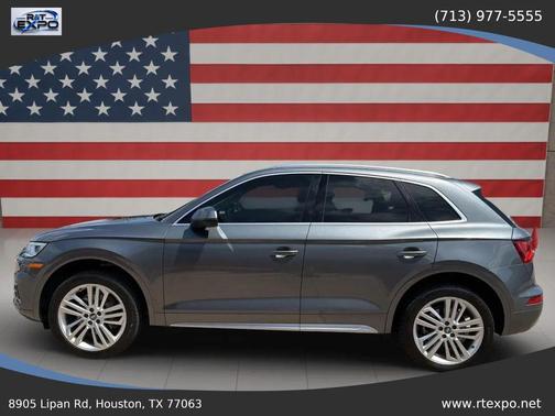 Gray 2018 Audi Q5 2.0T Tech Premium