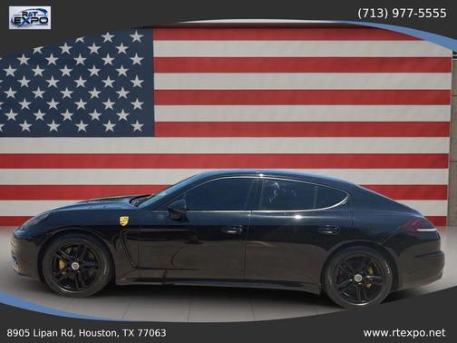 Black 2014 Porsche Panamera 4