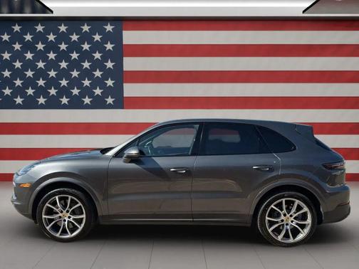 2019 Porsche Cayenne S