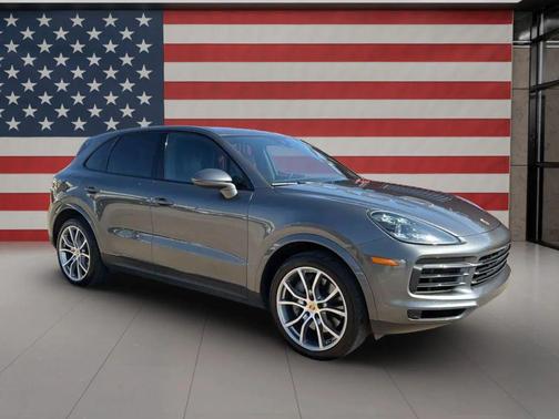2019 Porsche Cayenne S