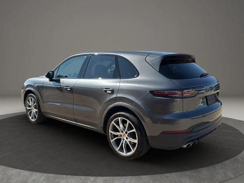 2019 Porsche Cayenne S
