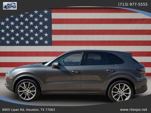 Black 2019 Porsche Cayenne S