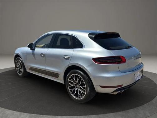 2015 Porsche Macan Turbo