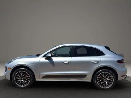 2015 Porsche Macan Turbo