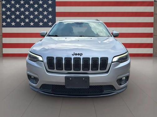 2020 Jeep Cherokee Altitude
