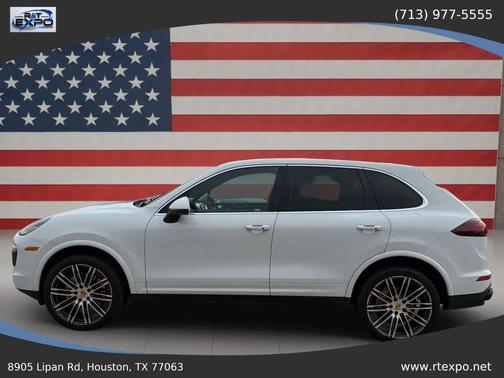 Carrara White Metallic 2016 Porsche Cayenne Cayenne
