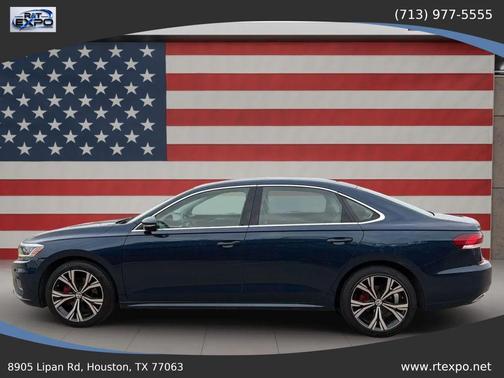 Tourmaline Blue Metallic 2021 Volkswagen Passat 2.0T SE