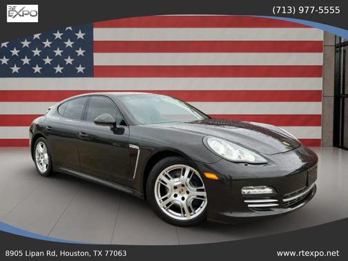 2013 Porsche Panamera 4 Platinum Edition