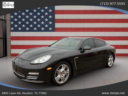 2013 Porsche Panamera 4 Platinum Edition