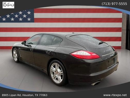 2013 Porsche Panamera 4 Platinum Edition
