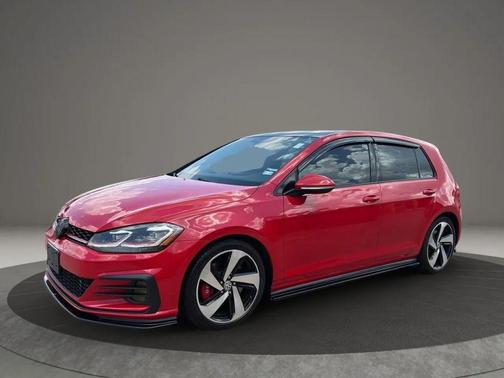 2018 Volkswagen Golf GTI 2.0T S 4-Door