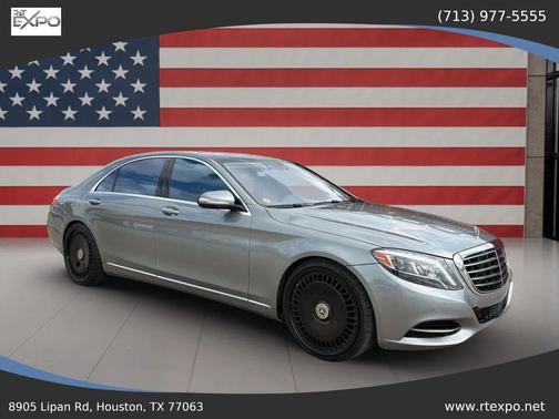 Gray 2014 Mercedes-Benz S-Class S 550 Sedan 4D