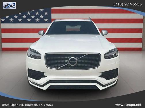 Crystal White Pearl Metallic 2017 Volvo XC90 T6 R-Design
