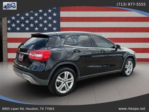 Black 2018 Mercedes-Benz GLA 250 Base