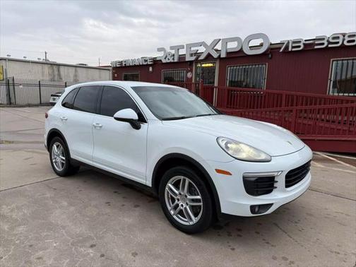 2016 Porsche Cayenne Base