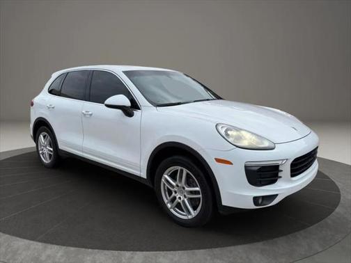 2016 Porsche Cayenne Base