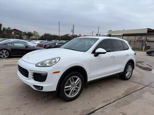2016 Porsche Cayenne Base