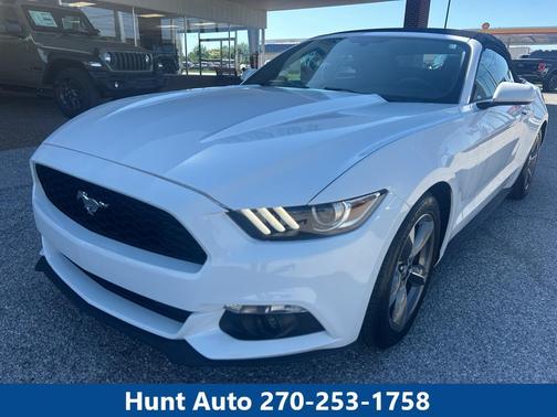 Oxford White 2016 Ford Mustang V6