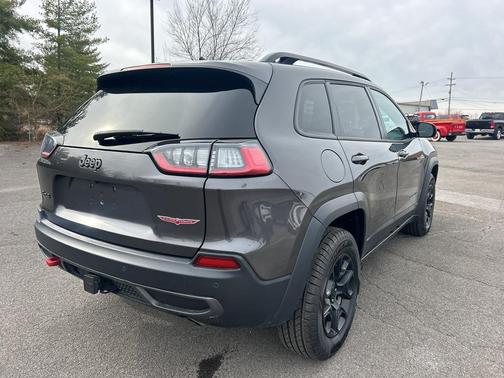2022 Jeep Cherokee Trailhawk