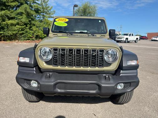 41 2025 Jeep Wrangler Sport