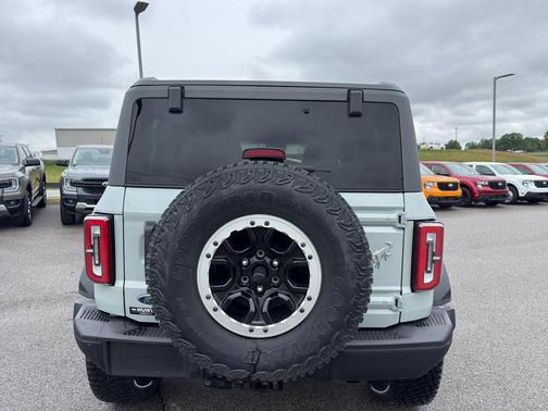 Cactus Green / Gray 2024 Ford Bronco Badlands