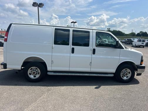 Summit White 2025 GMC Savana 2500 Work Van