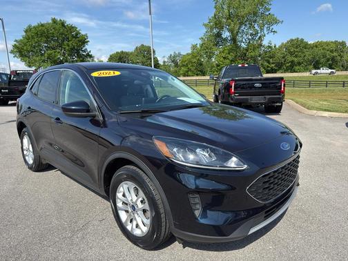 Antimatter Blue Metallic 2021 Ford Escape SE