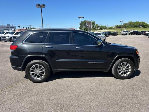 Brilliant Black Crystal Pearlcoat 2015 Jeep Grand Cherokee Limited