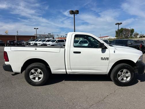 Bright White Clearcoat 2013 RAM 1500 Tradesman/Express