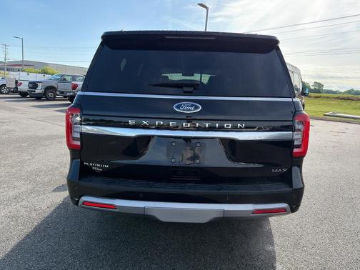 Agate Black Metallic 2024 Ford Expedition Max Platinum