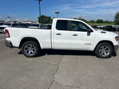 Bright White Clearcoat 2020 RAM 1500 Big Horn