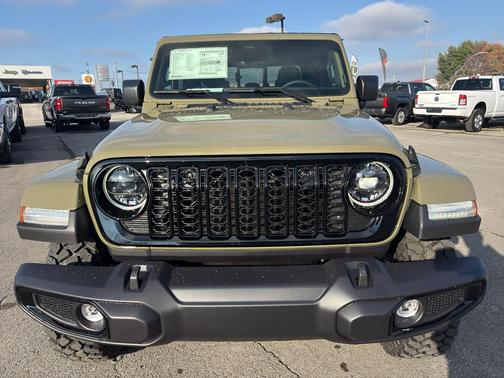 2026 Jeep Gladiator Sport