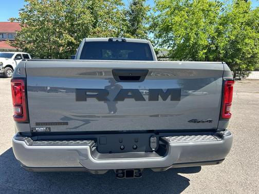 Ceramic Gray Clearcoat 2026 RAM 3500 Big Horn
