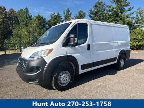 Bright White Clearcoat 2025 RAM ProMaster 2500 Base
