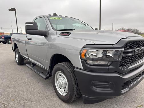 Billet Silver Metallic Clearcoat 2024 RAM 2500 Tradesman